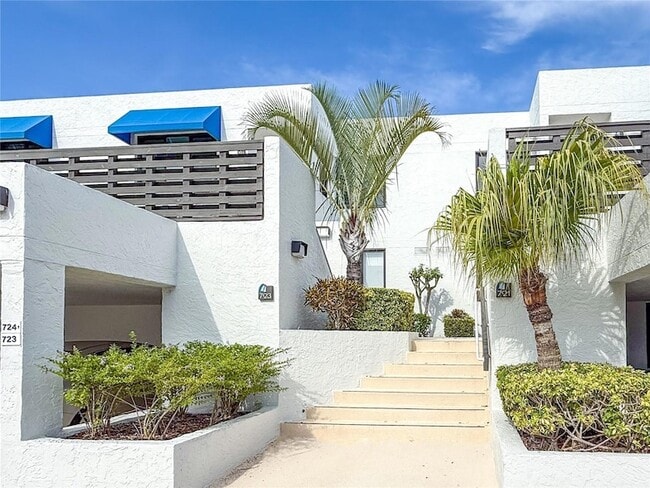 Photo - 724 Bayport Wy Unit 724