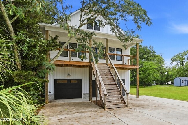 Photo - 213 Myrtle Ave