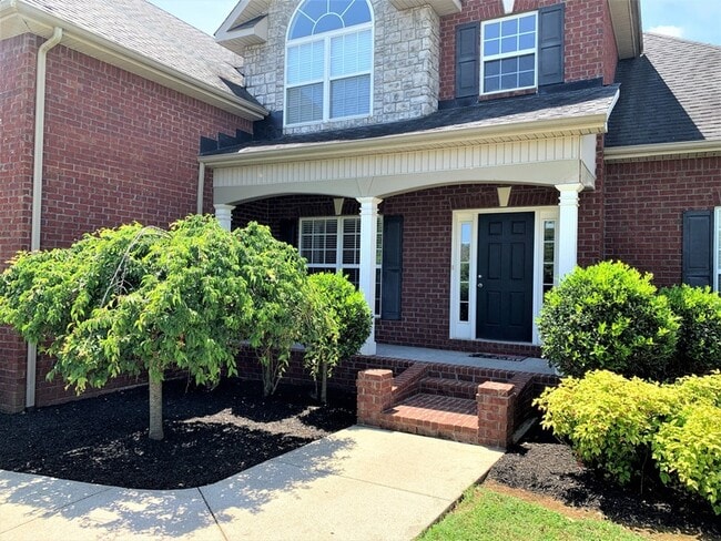 Photo - 320 Foundry Cir