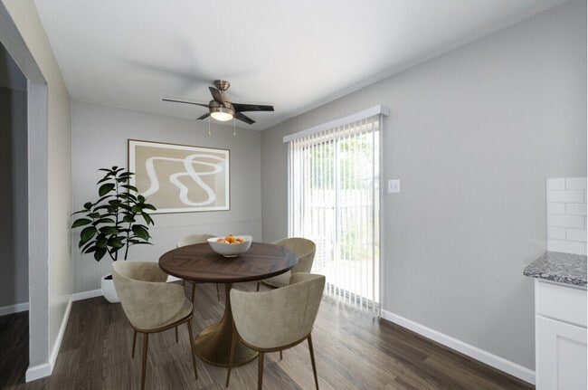 Dining Nook - Carrollton Village Apartments