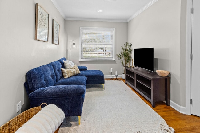 Building Photo - 11011 NW 12th Pl Unit ID1359123P