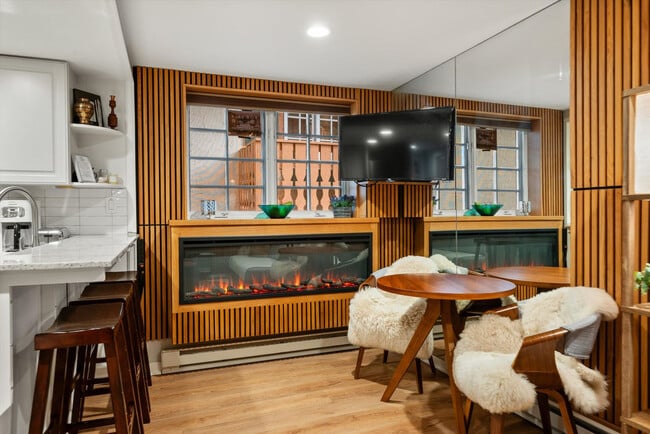 Photo - 711 S Galena St Unit ID1339911P