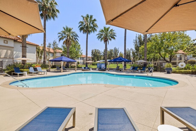 Mission Grove Park apartments — community photo - Mission Grove Park