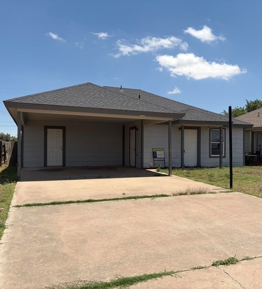 Photo - 817 Ute Ave