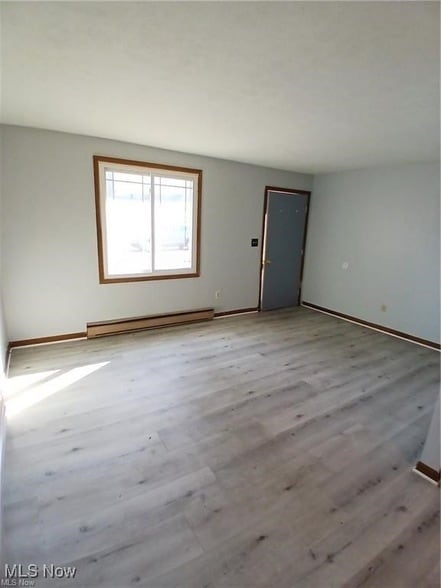 Photo - 31 1/2 Elm Street Unit