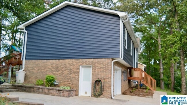 Photo - 1248 MacQueen Dr