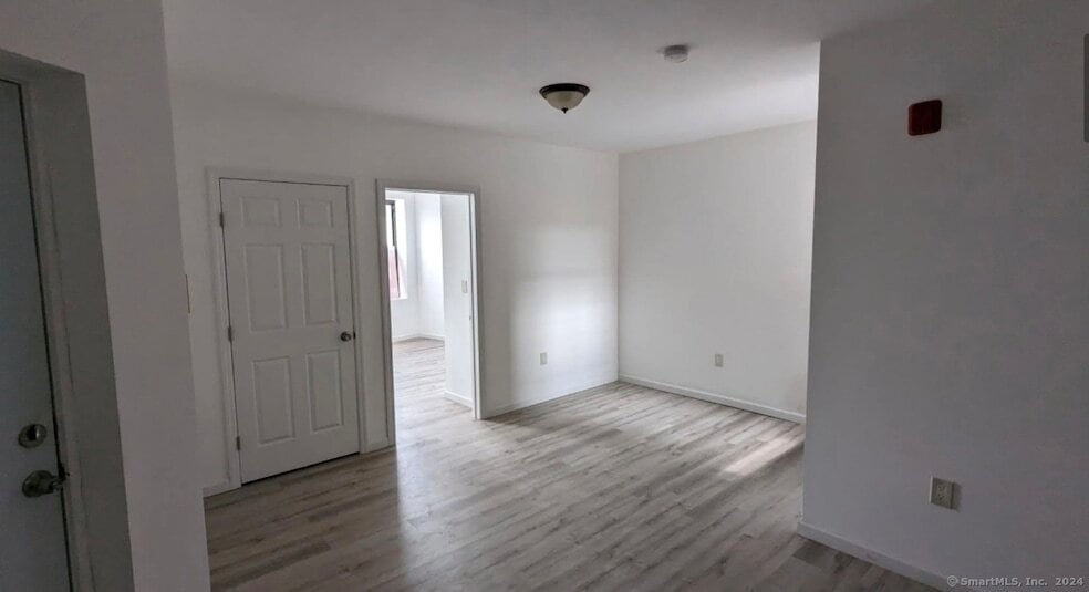 Photo - 677 Fairfield Ave