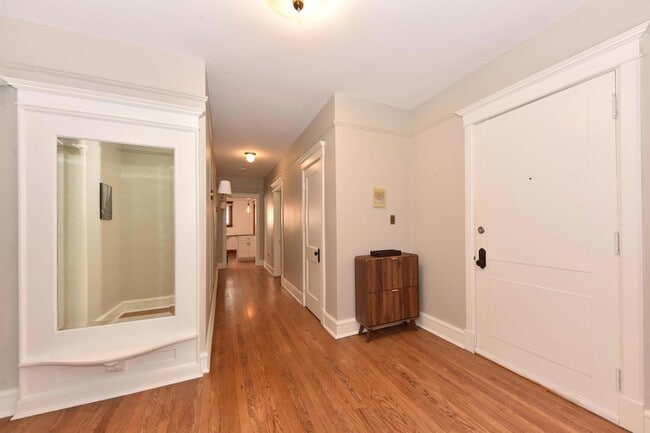 Photo - 1714 E Kane Pl