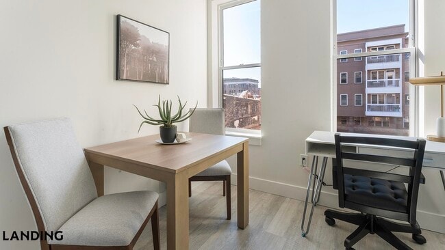 Photo - 2005 11th St NW Unit 302