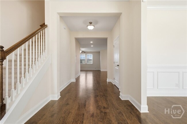 Photo - 105 Grimsby Rd