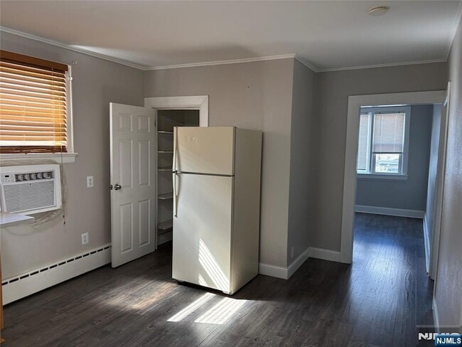 Photo - 106 Grand St