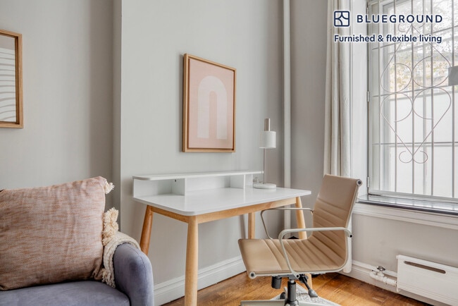 Photo - 53 Leroy St Unit FL1-ID1262