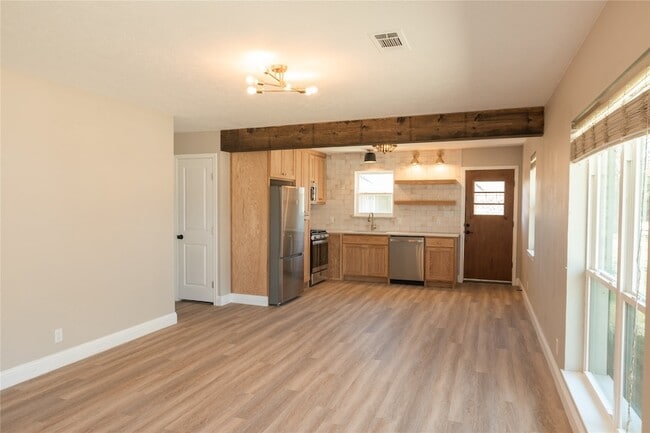 Photo - 602 N Morris St Unit B
