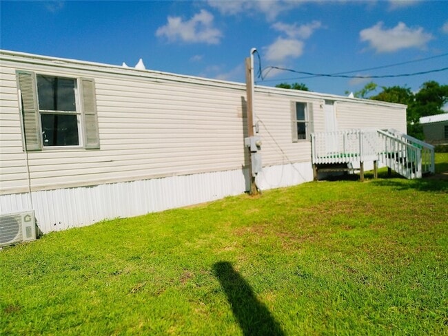 Building Photo - 2501 Mcdonald Rd