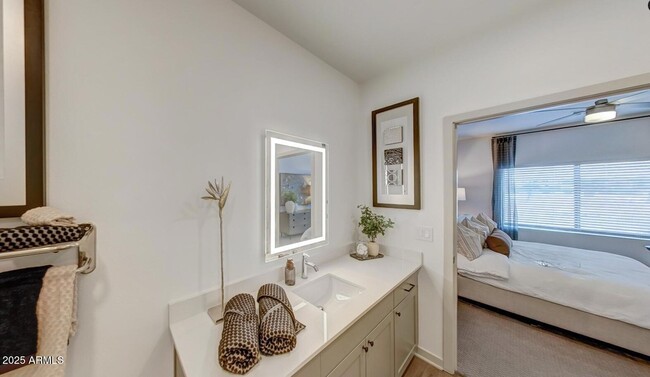 Photo - 1225 N Arizona Ave Unit B20