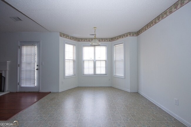 Photo - 2804 James Henry Dr