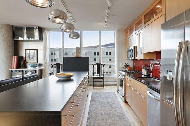 Photo - 901 S 2nd St