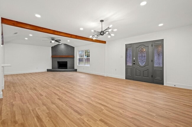 Photo - 6000 Cool Springs Dr