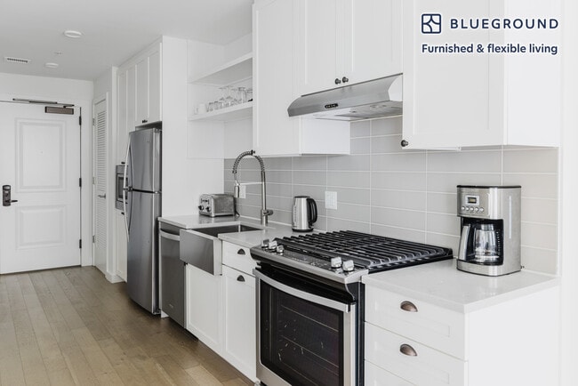 Photo - 3 Tingey Sq SE Unit SI FL9-ID934