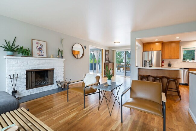 Photo - 18821 Meridian Ave N Unit SI ID1036025P