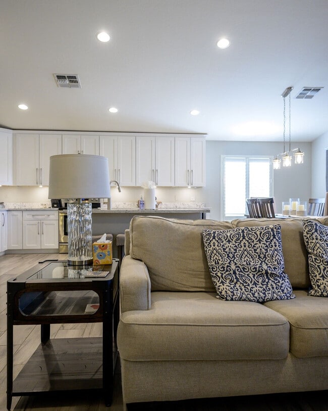 Photo - 34018 N Pate Pl Unit SI ID1255449P