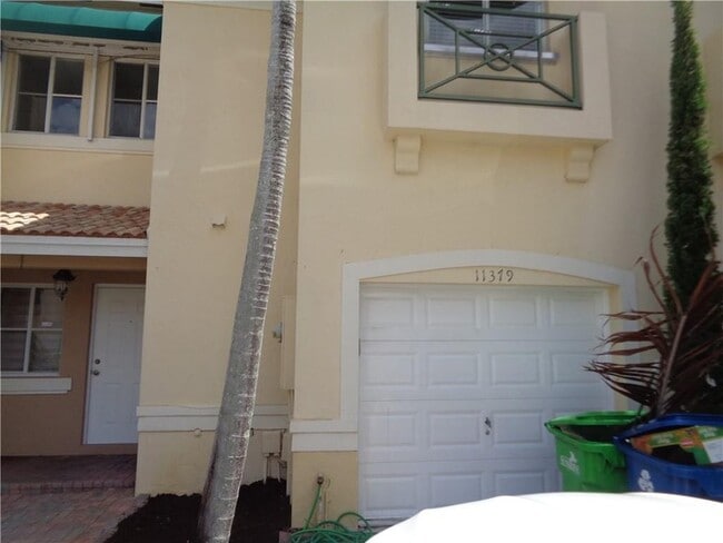 Photo - 11379 NW 34th Pl