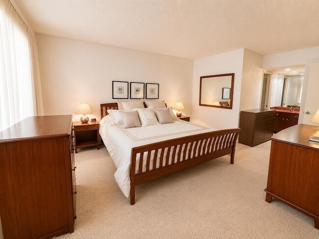 Photo - 4200 Oaks Terrace Unit 104