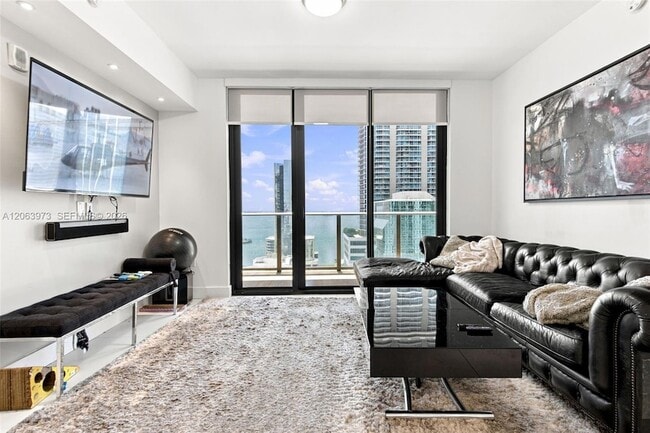 Building Photo - 1010 Brickell Ave Unit 2403