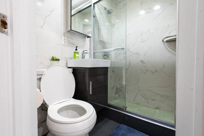 Photo - 69a Clinton St Unit SI ID1021901P