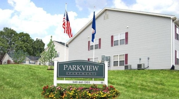 Parkview Apartments - Parkview Apartments