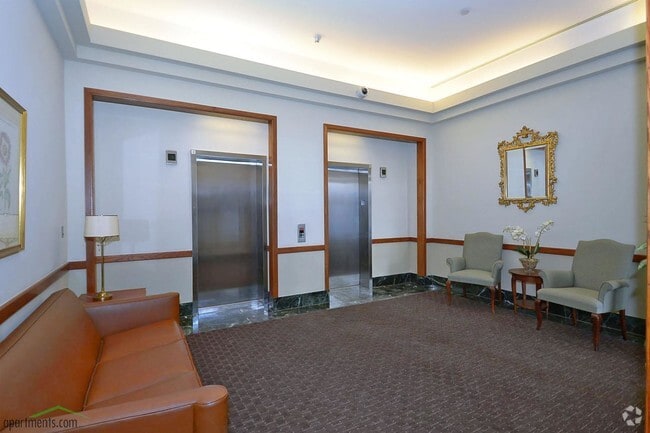Lobby - Canterbury Green