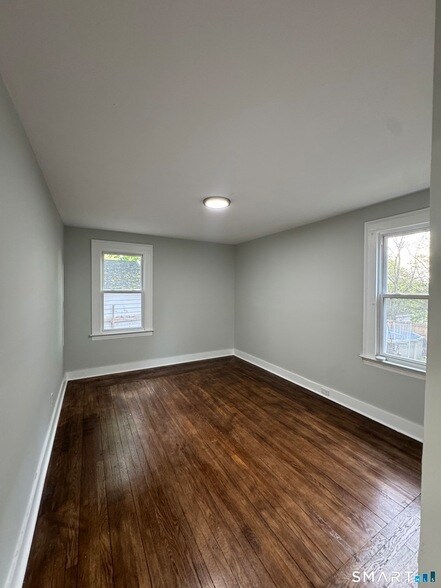 Photo - 180 Goffe Terrace Unit 1st floor