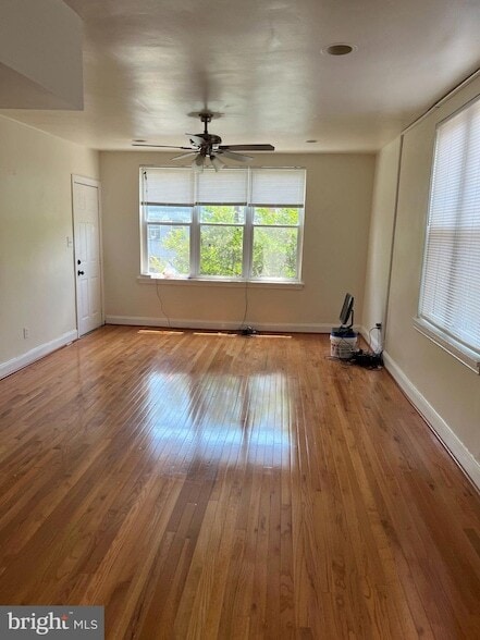 Photo - 63 Galveston Pl SW Unit 1