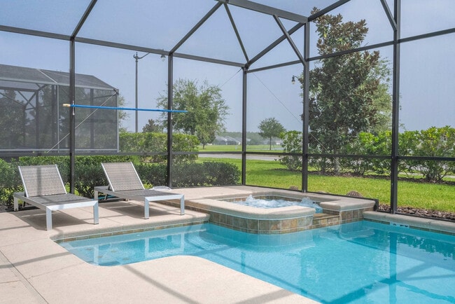 Photo - 4827 Kings Castle Cir Unit ID1280982P