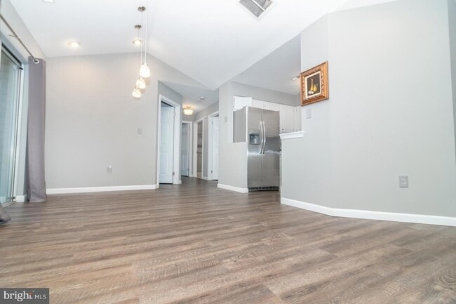 Photo - 721 Walden Cir