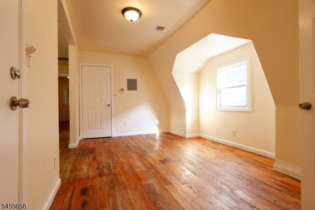Photo - 112 Chadwick Ave Unit 3