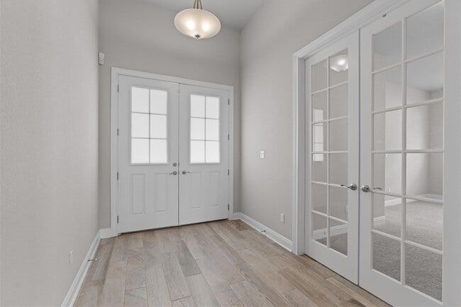 Photo - 4660 Katherine Dr