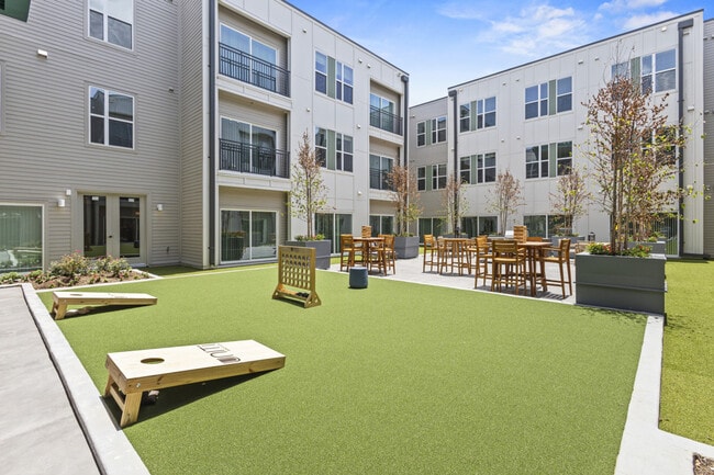 Photo - 596 W 9th St Unit ID1335745P