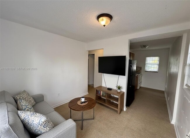 Photo - 724 SW 11th Ave Unit 1