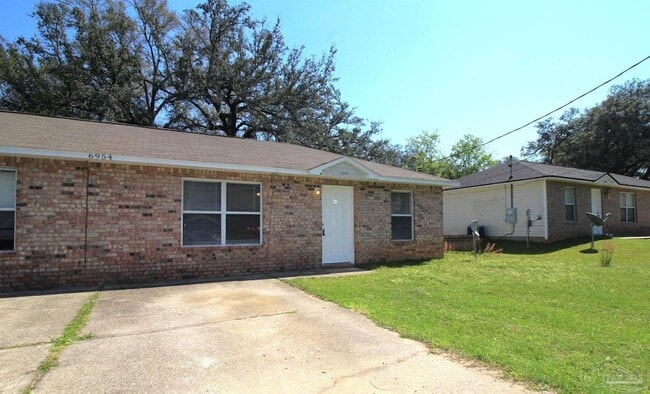 Photo - 6954 Woodley Dr