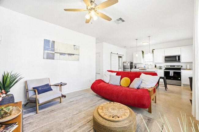 Photo - 135 Stella St Unit SI ID1570998P