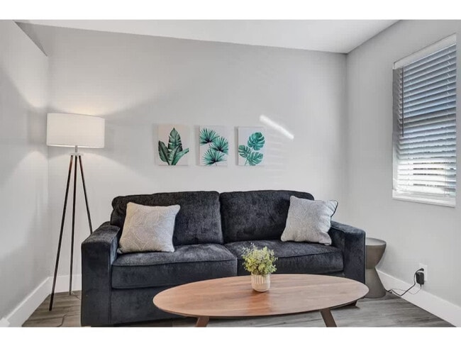 Building Photo - 50 Davie Blvd Unit SI FL1-ID1504064P