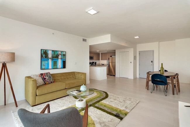 Photo - 1710 SW 27th Ave Unit ID1272088P