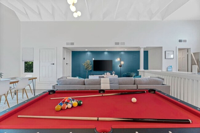 Photo - 909 E Camelback Rd Unit ID1366951P