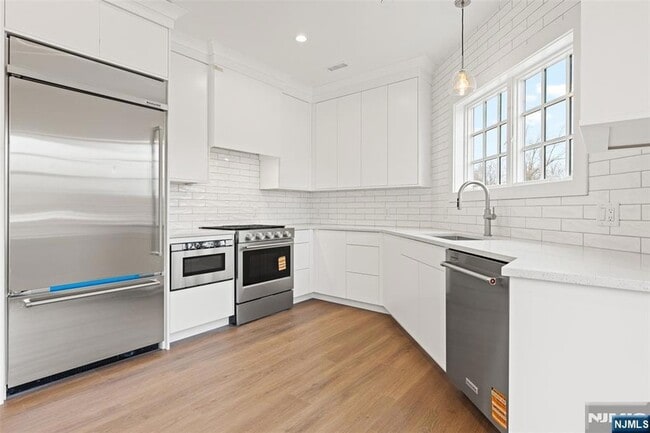 Photo - 445 Ramapo Valley Rd Unit 1