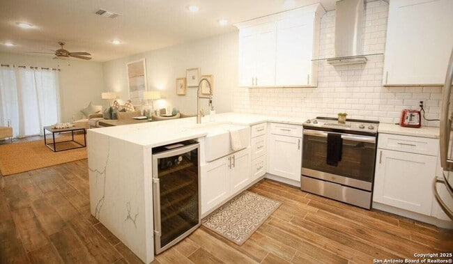 Photo - 104 Cove E