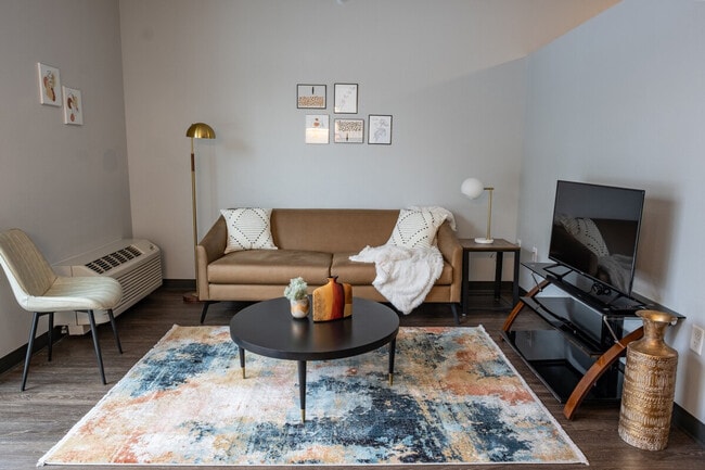 Building Photo - 2301 Ingersoll Ave Unit SI ID1036744P