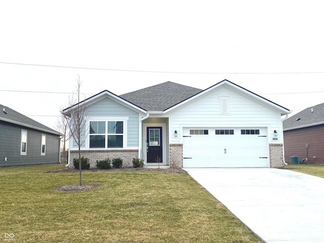 Building Photo - 6497 Magnolia Dr