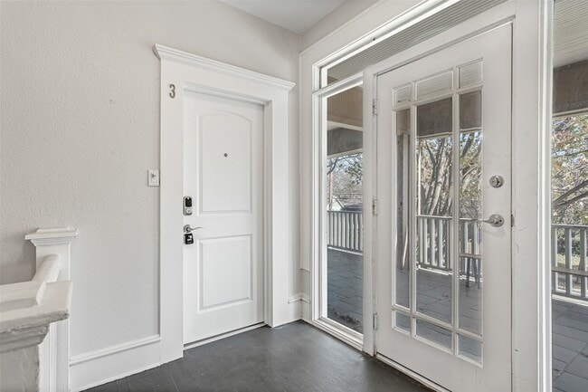 Photo - 4719 Junius St Unit 3