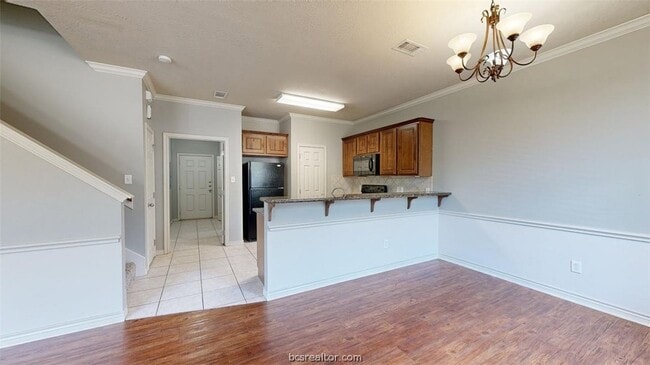 Photo - 211 Forest Dr Loop